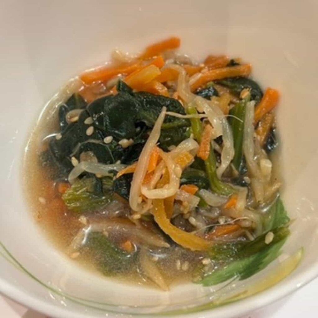 もやしとホウレン草のナムルの写真