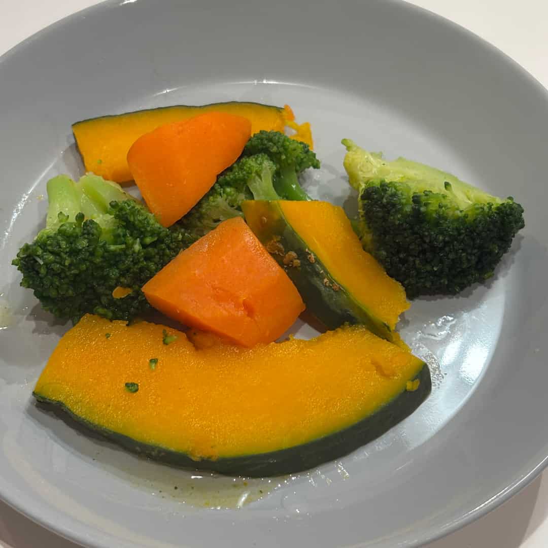 洋風温野菜（ブロッコリー、ニンジン、カボチャ）の写真