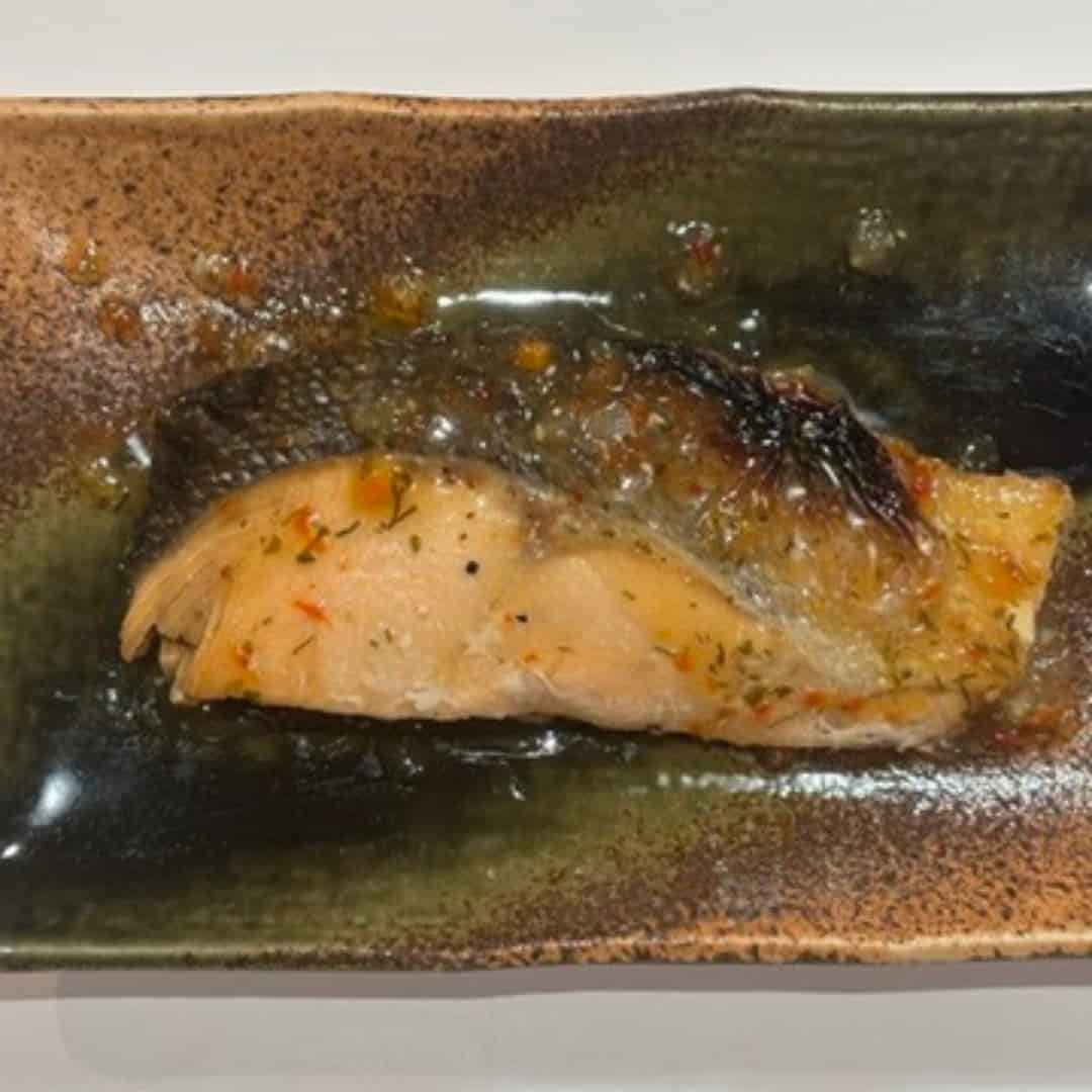 鮭のロースト ラビゴットソースの写真