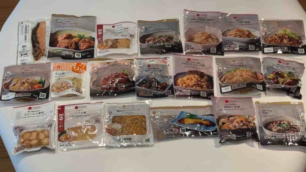 Fit Dish(フィットディッシュ)をテーブルに並べた写真2